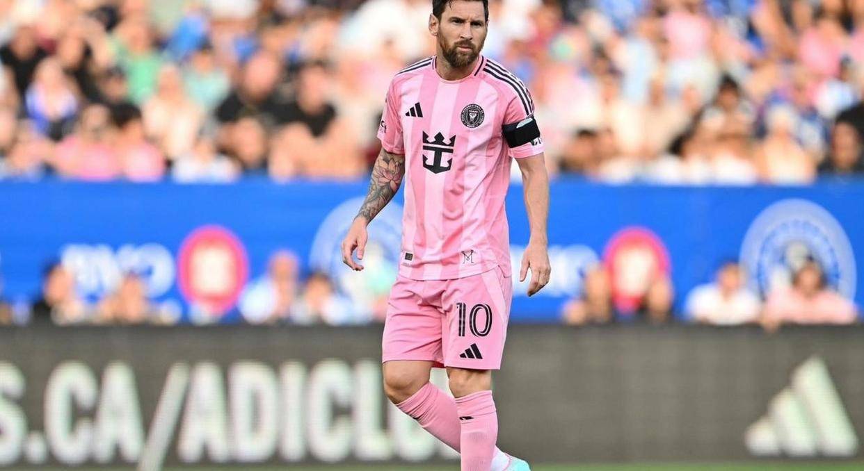 九游-梅西重返赛场，表现优异首场状态出色，切尔西观众沸腾！-九游