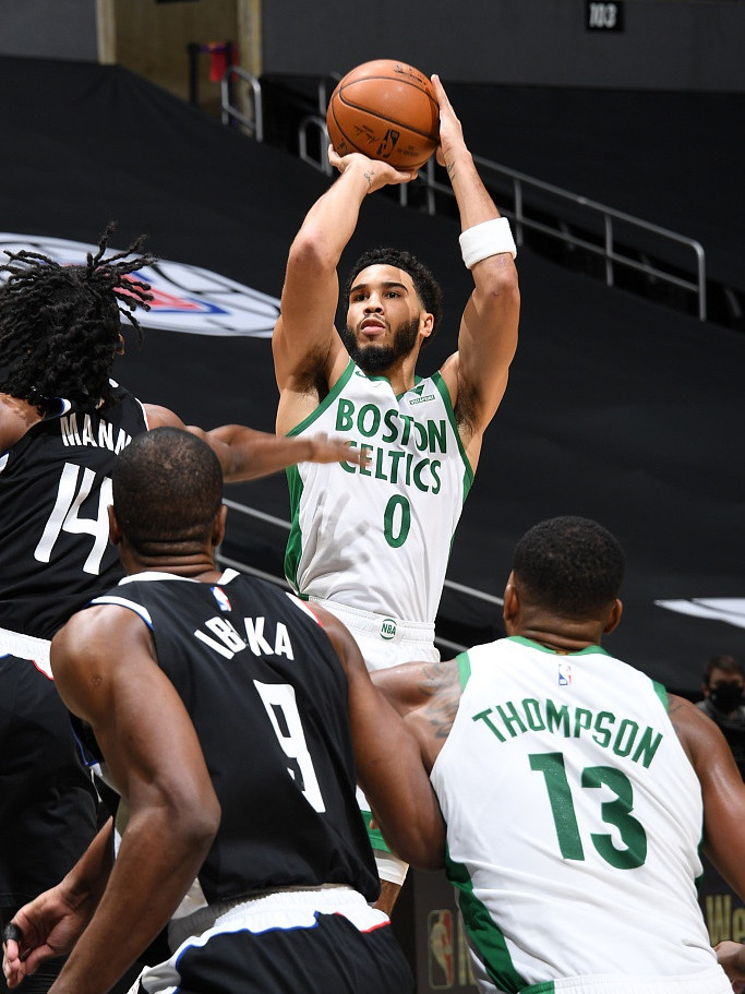 九游娱乐线上-穆古鲁扎与40激战DWG分钟，比赛局势复杂胜负难料！，塔图姆焦点对战气势如虹延续的简单介绍-九游娱乐线上